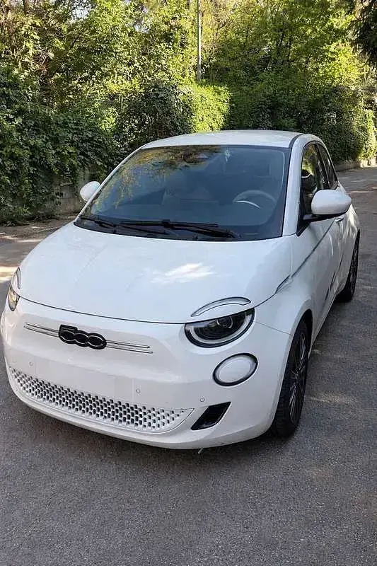 Occasion Fiat 500e La Prima 86 kW (118 PK) 2025 Wit Hatchback