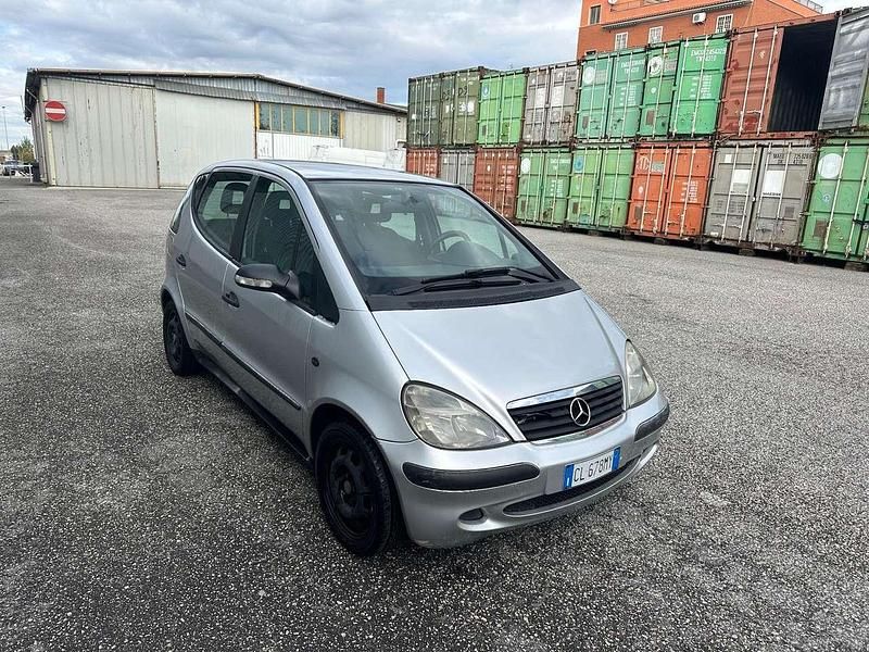Usata Mercedes A170 Avantgarde 95 CV (69 kW) 2004 Grigio Monovolume