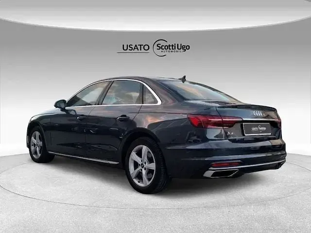 Usata Audi A4 Advanced Plus 163 CV (119 kW) 2023 Grigio Berlina