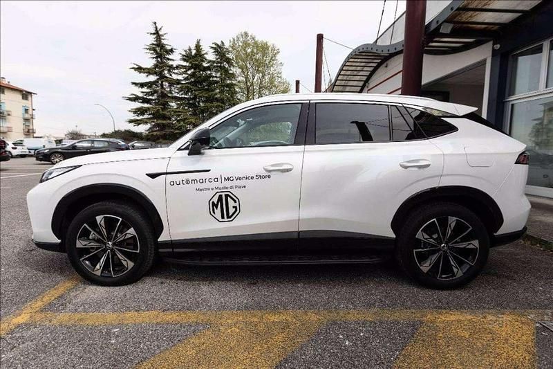 Usata MG HS Luxury 272 CV (200 kW) 2025 Bianco SUV