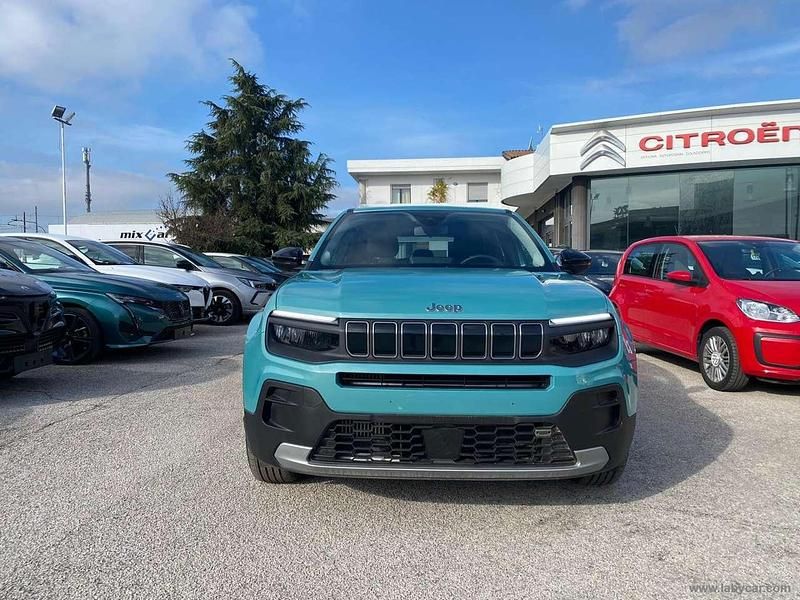 Usata Jeep Avenger Altitude 101 CV (74 kW) 2024 Blu/azzurro SUV