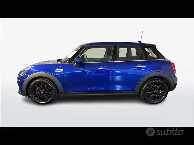 Usata Mini ONE 75 CV (55 kW) 2020 Blu scuro Utilitaria
