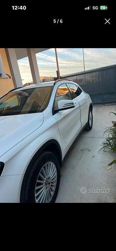 Käytetty Mercedes GLA200 Edition 136 HP (100 kW) 2019 Katumaasturi