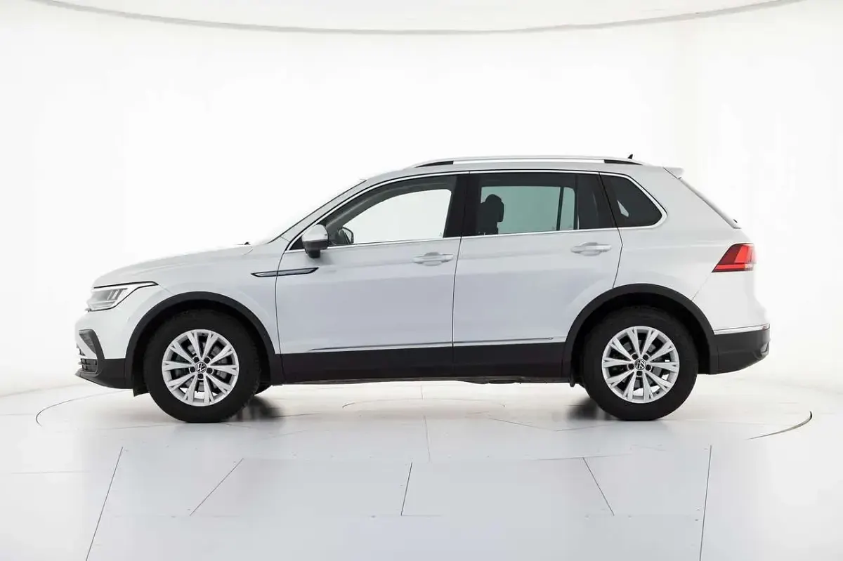 Brugt VW Tiguan Life 150 HK (110 kW) 2022 Sølv SUV