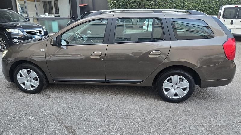 Usata Dacia Logan MCV Lauréate 90 CV (66 kW) 2017 Marrone Station wagon
