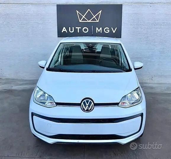 Usata VW up! Move 65 CV (47 kW) 2022 Bianco Utilitaria
