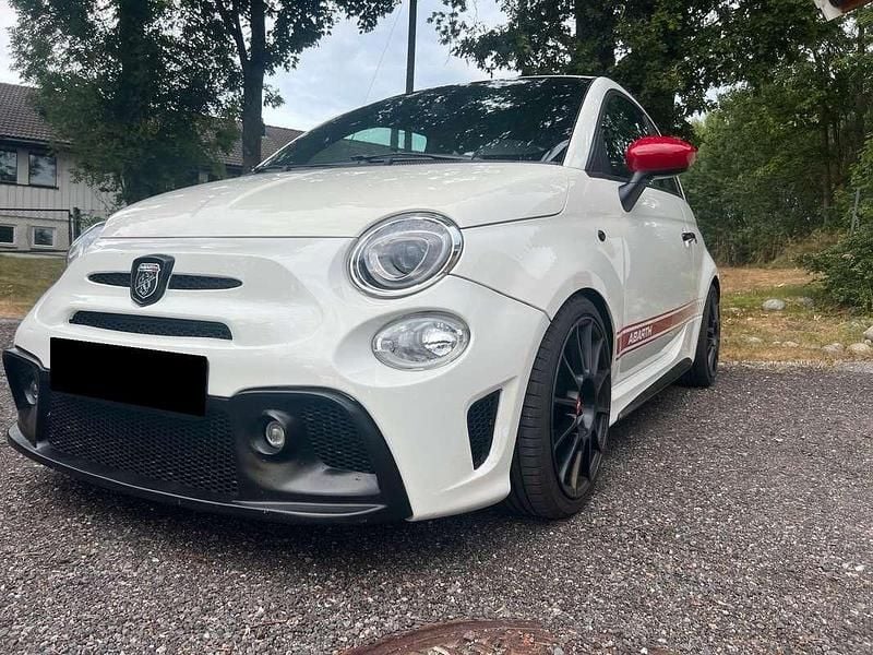Usata Abarth 500 135 CV (99 kW) 2008 Bianco Utilitaria