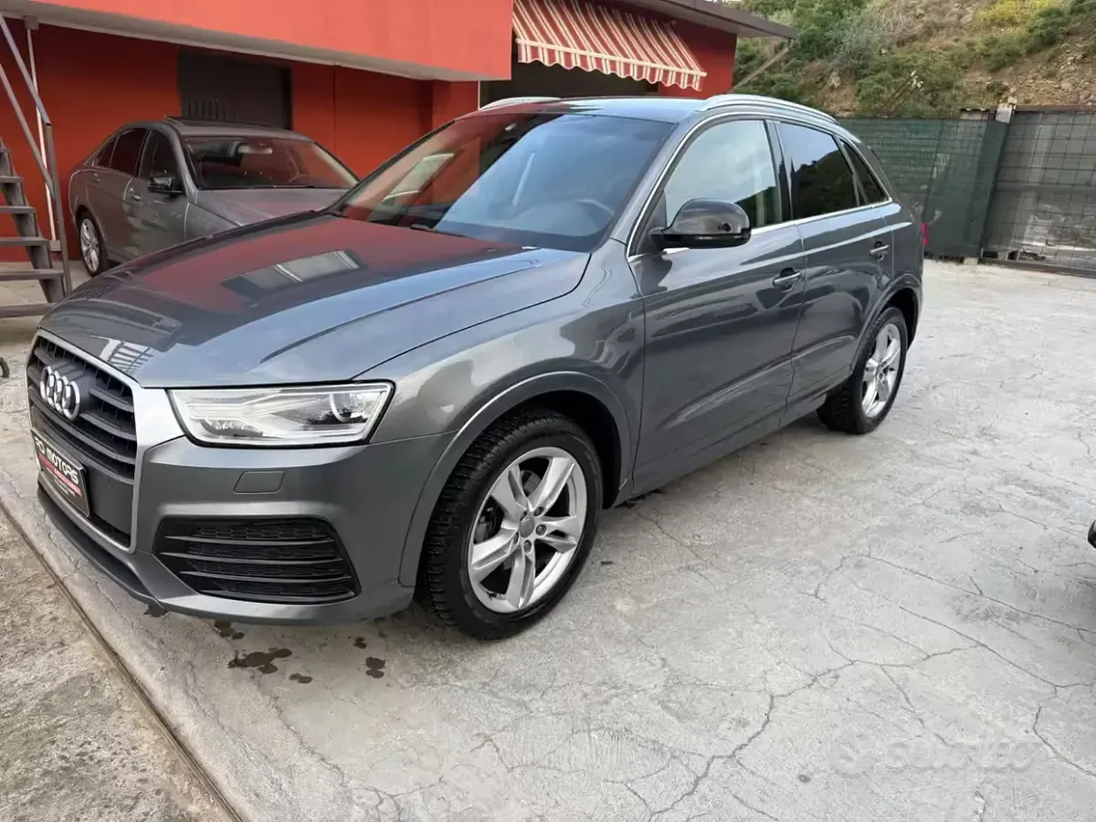 Usata Audi Q3 Sport 150 CV (110 kW) 2017 Grigio SUV