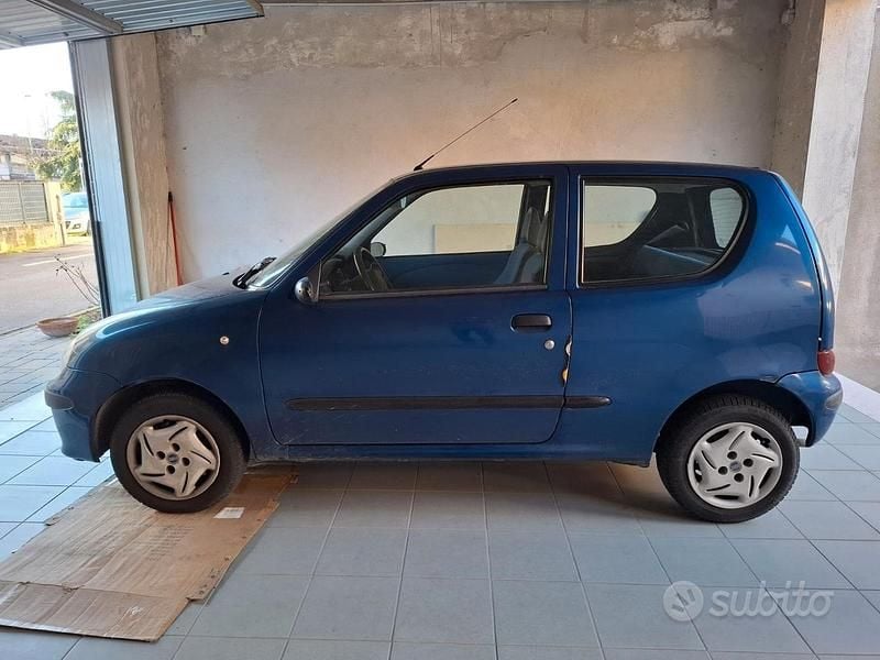 Usata Fiat Seicento 54 CV (39 kW) 2002 Blu Utilitaria