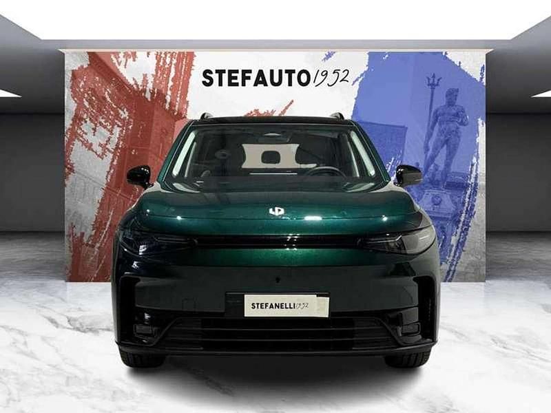 Nuova Leapmotor C10 80 kW (109 CV) 2025 Glazed green SUV