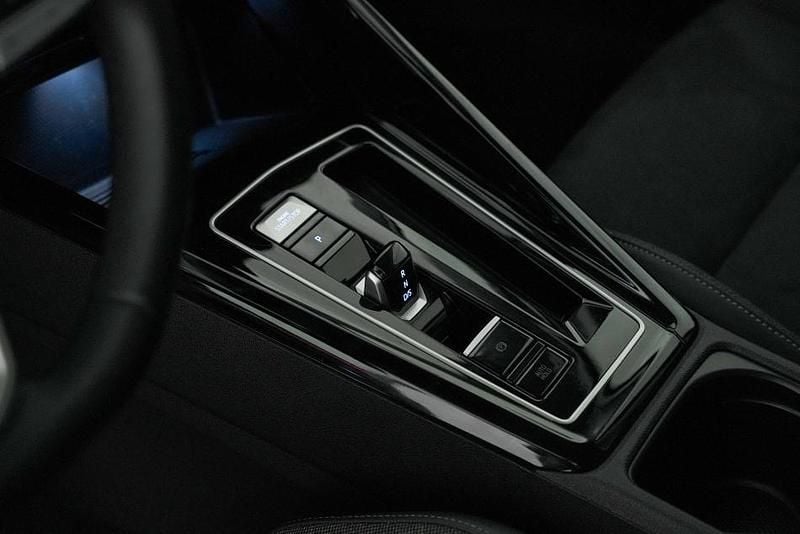 Usata VW Golf VIII Style 150 CV (110 kW) 2025