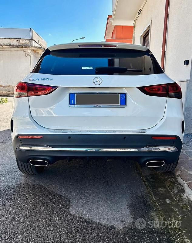 Usata Mercedes GLA180 Premium 2022 Bianco SUV