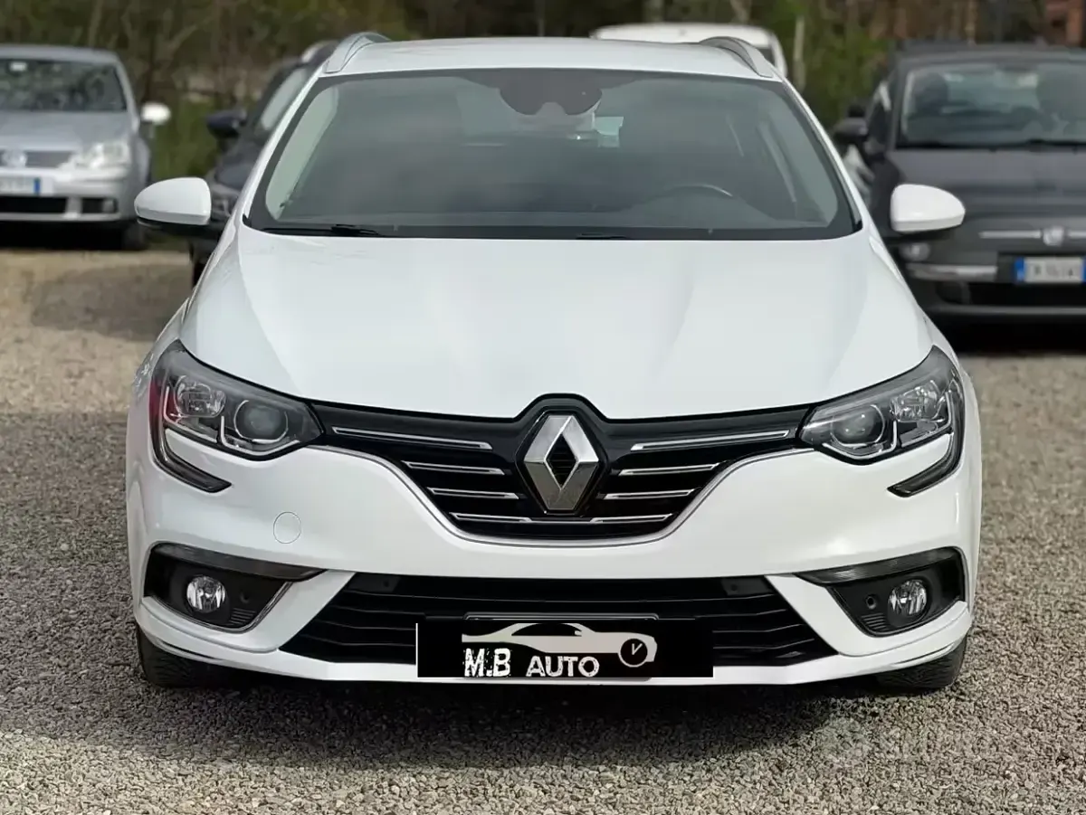 Usata Renault Mégane 110 CV (80 kW) 2017 Bianco Berlina