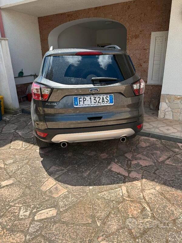 Usata Ford Ka 120 CV (88 kW) 2018 Grigio Utilitaria