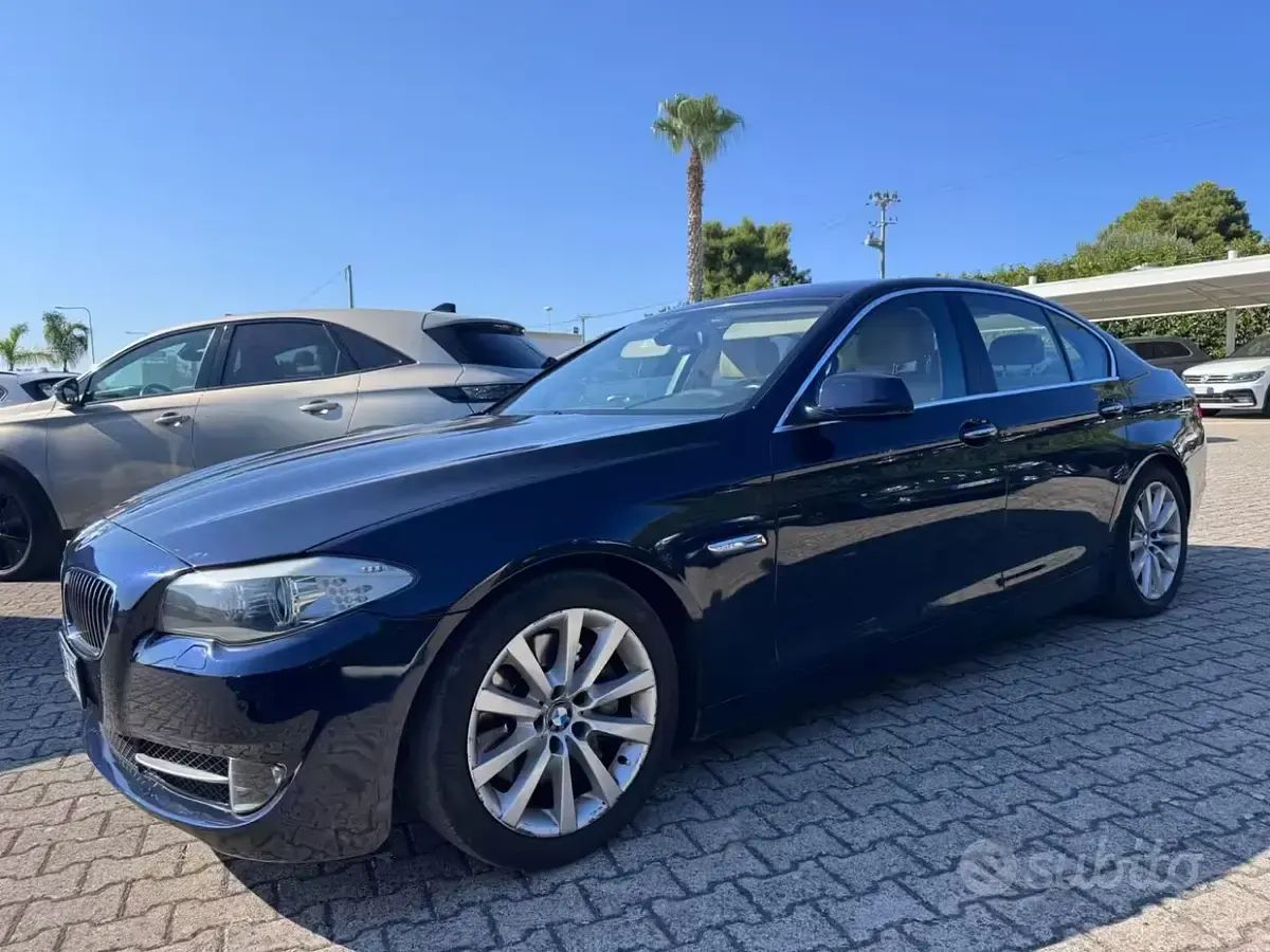 Usata BMW 530 245 CV (180 kW) 2010 Bluazzurro Berlina