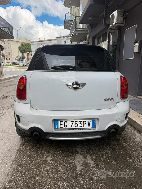 Usata Mini Countryman 184 CV (135 kW) 2011 Bianco SUV