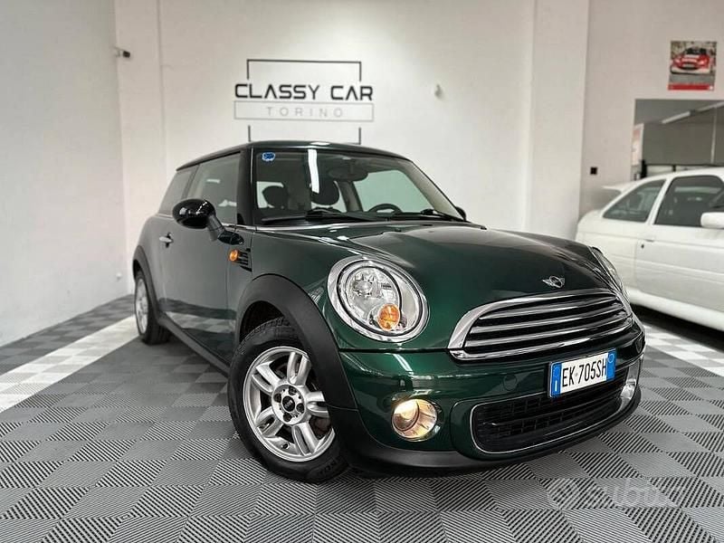 Usata Mini ONE 75 CV (55 kW) 2011 Verde Utilitaria