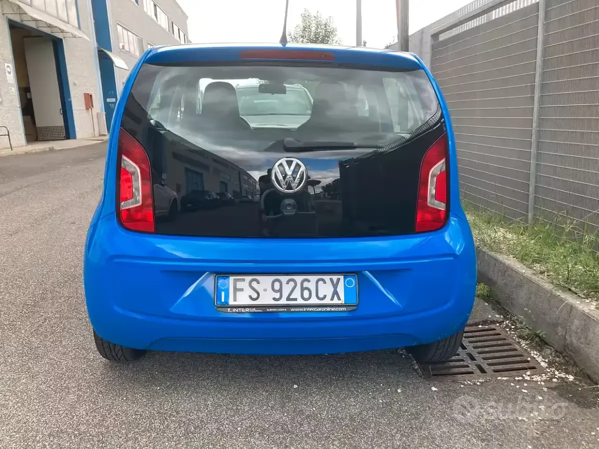Usata VW up! Move 60 CV (44 kW) 2014 Blu Utilitaria