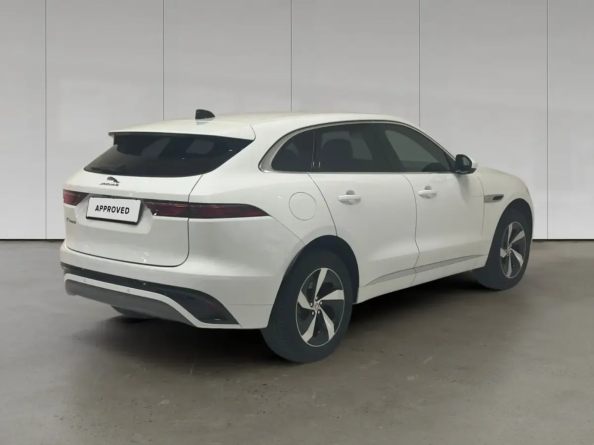 Usata Jaguar F-Pace R-Dynamic 204 CV (150 kW) 2023 Bianco SUV