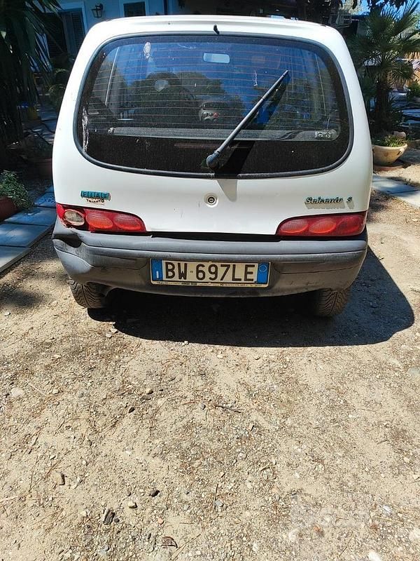 Usata Fiat Seicento 54 CV (39 kW) 2001 Bianco Utilitaria