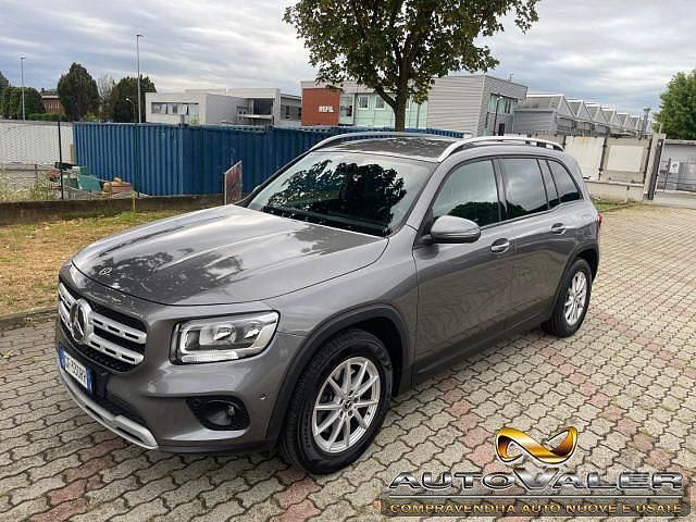 Usata Mercedes GLB200 150 CV (110 kW) 2021 Grigio SUV