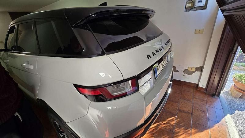 Usata Land Rover Range Rover evoque Pure 150 CV (110 kW) 2019 SUV