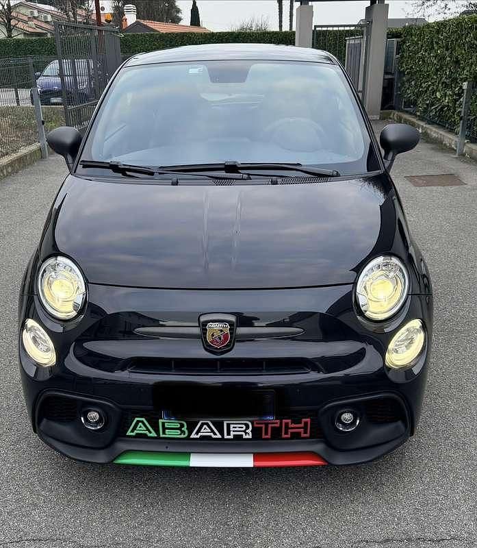 Usata Abarth 695 Competizione 179 CV (131 kW) 2023 Utilitaria
