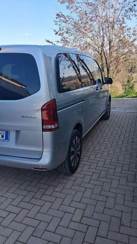 Usata Mercedes Vito 136 CV (100 kW) 2022 Argento Furgone