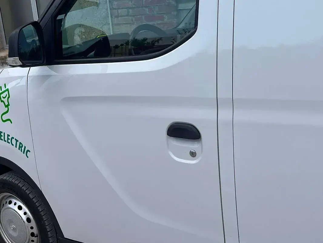 Usata Maxus eDeliver 3 39 kW (54 CV) 2022 Bianco Furgone