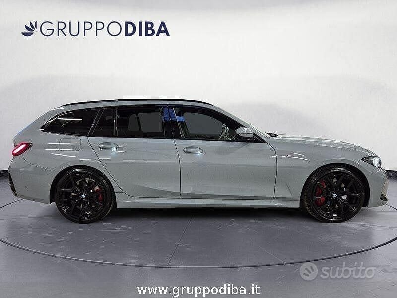 Usata BMW 320e Efficient Dynamics 190 CV (139 kW) 2025 Grigio Station wagon