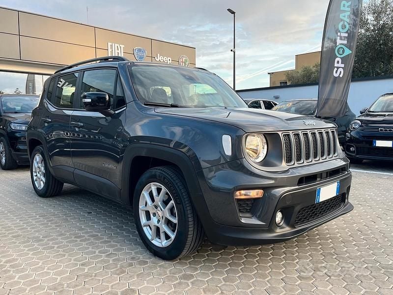 Usata Jeep Renegade Limited 130 CV (95 kW) 2025 Grigio SUV