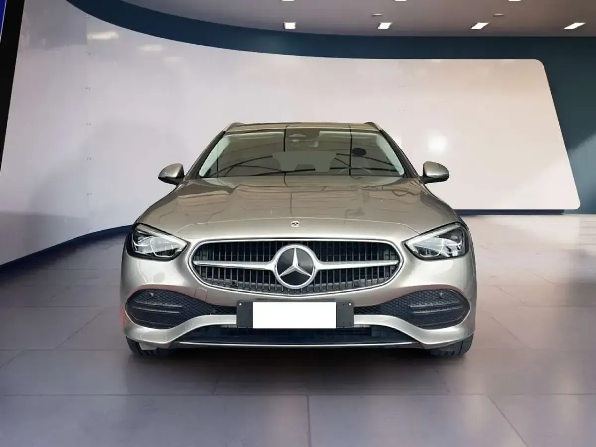 Usata Mercedes C220 Business 200 CV (147 kW) 2022 Grigio Berlina
