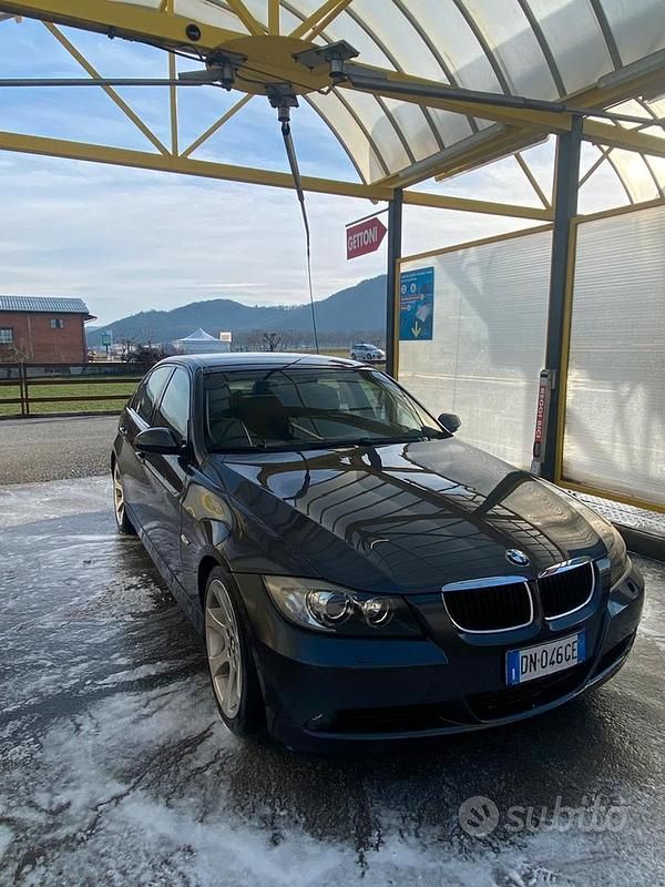 Usata BMW 320 177 CV (130 kW) 2008 Grigio Berlina