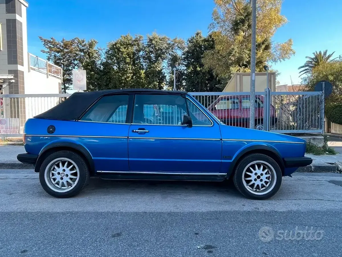 Usata VW Golf Cabriolet 73 CV (53 kW) 1986 Blu Cabrio