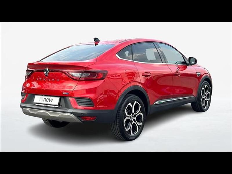 Usata Renault Arkana Intens 145 CV (106 kW) 2023 Rosso SUV