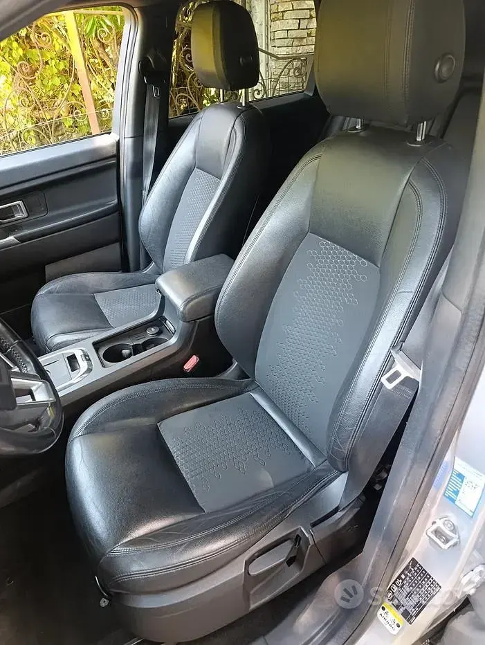 Usata Land Rover Discovery Sport 150 CV (110 kW) 2016 Grigio SUV