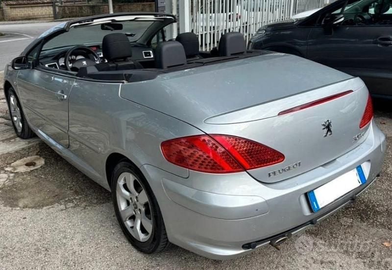 Usata Peugeot 307 CC 2007 Cabrio