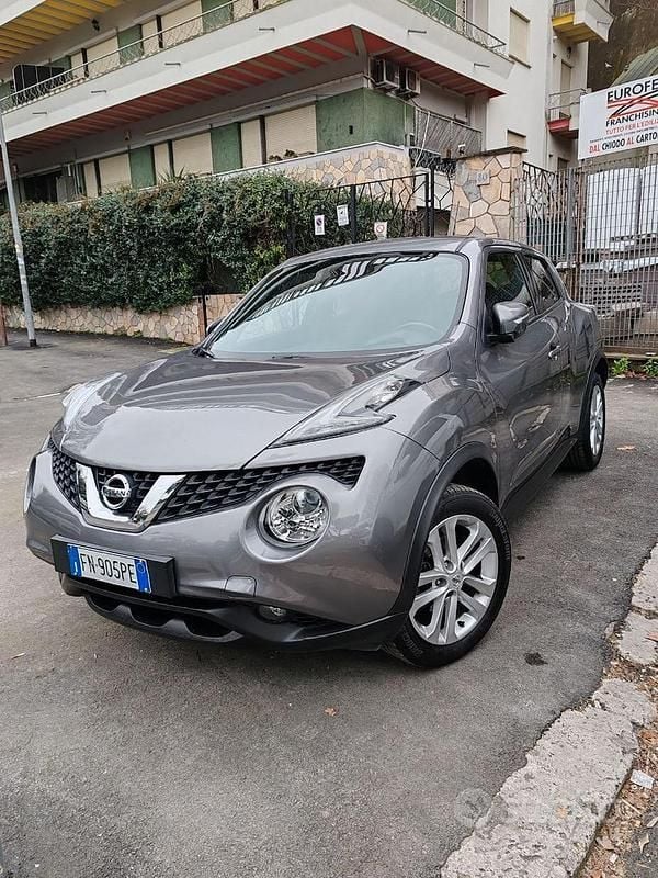 Usata Nissan Juke 110 CV (80 kW) 2018 Grigio SUV