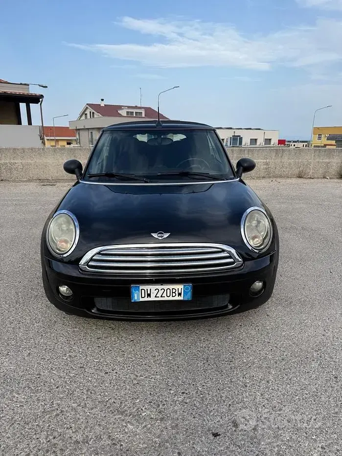 Usata Mini Cooper Cabriolet 120 CV (88 kW) 2009 Cabrio