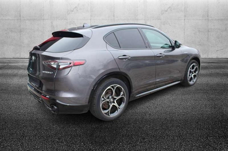 Usata Alfa Romeo Stelvio Veloce 280 CV (205 kW) 2023 Grigio SUV