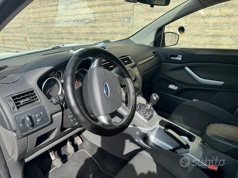 Usata Ford Kuga 2012 Bianco SUV