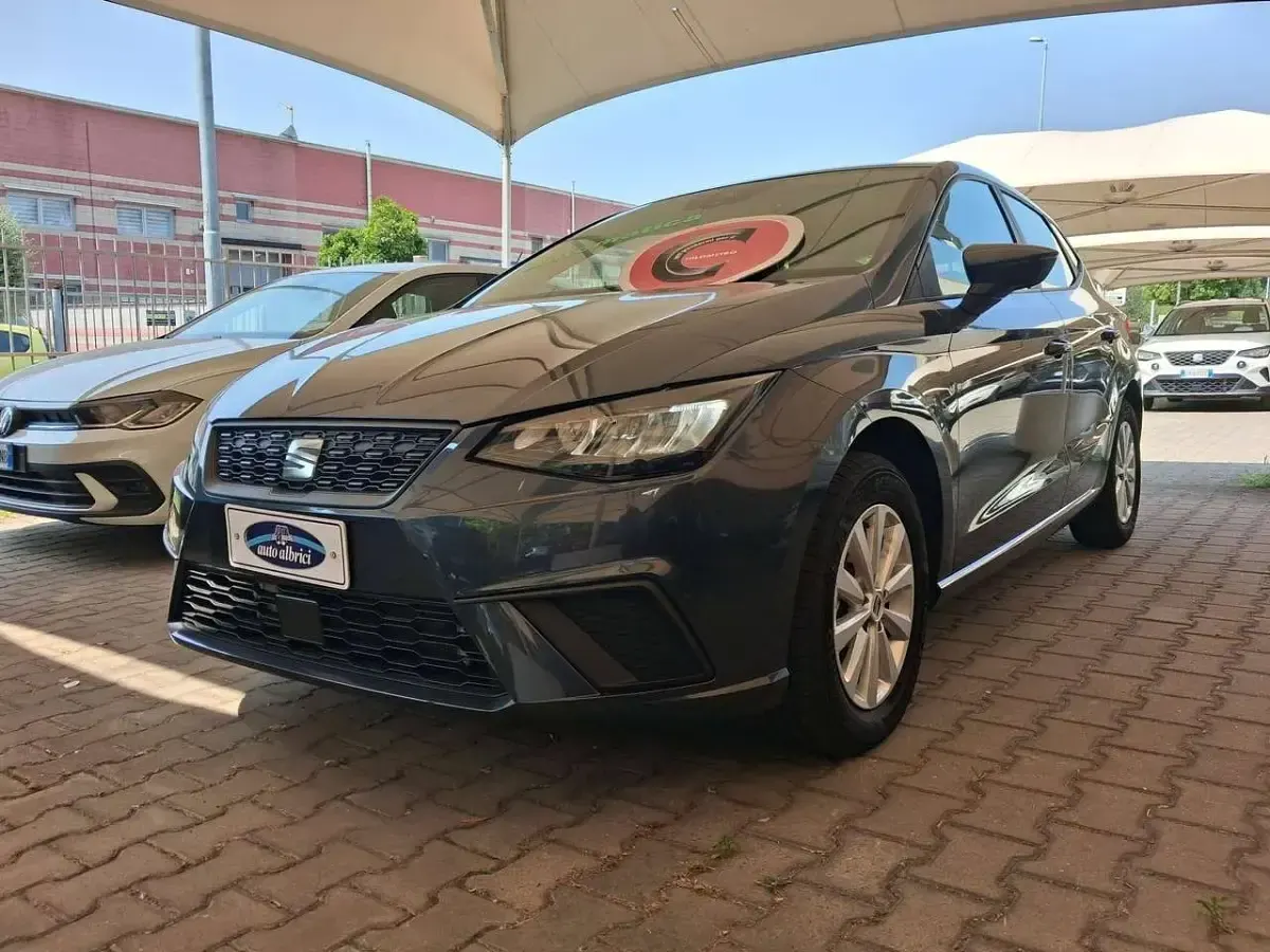 Usata Seat Ibiza Style 116 CV (85 kW) 2025 Grigio Utilitaria