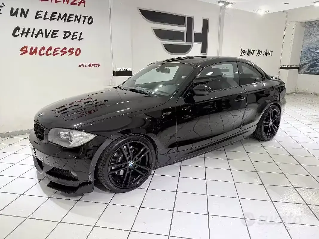 Usata BMW 123 M Sport 204 CV (150 kW) 2009 Nero Utilitaria