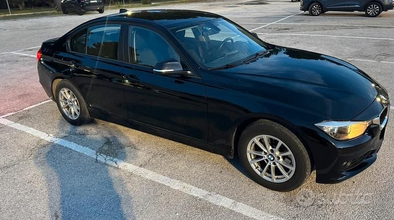 Usata BMW 316 116 CV (85 kW) 2013 Nero Berlina