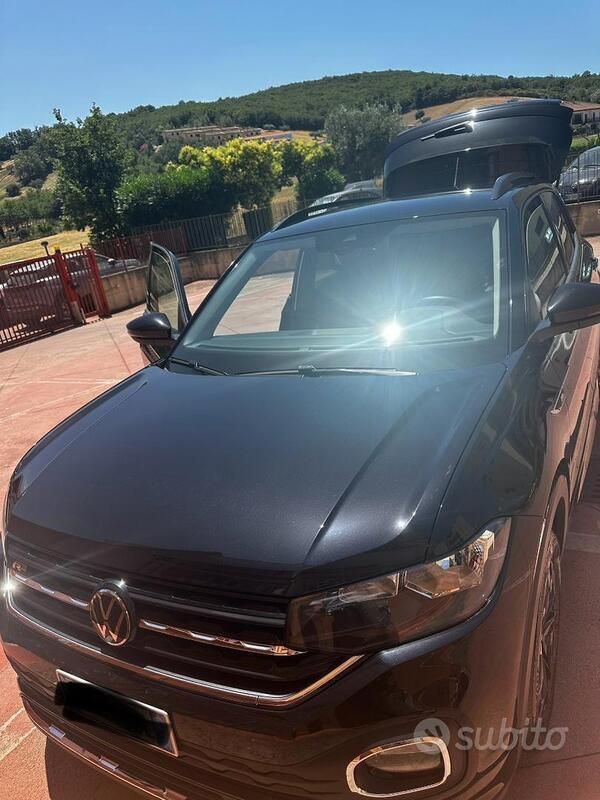 Usata VW T-Cross Sportline 110 CV (80 kW) 2023 Nero SUV