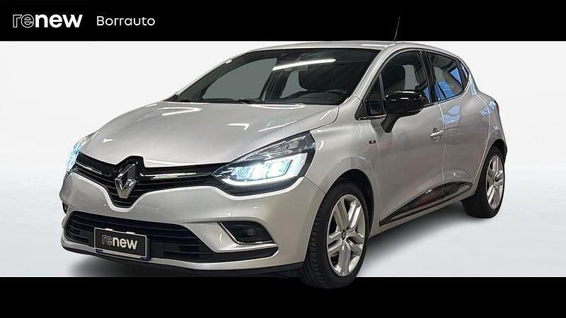 Grigio Usata 2019 Renault Clio V Zen Tre volumi | 10.900 € (Ottimo prezzo) - Immagine 1/4