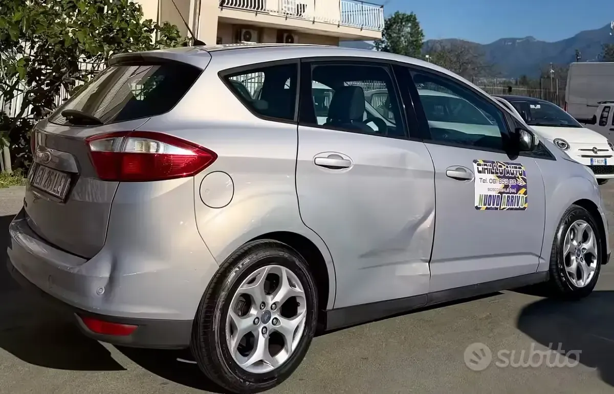 Usata Ford C-MAX Titanium 116 CV (85 kW) 2011 Grigio Monovolume