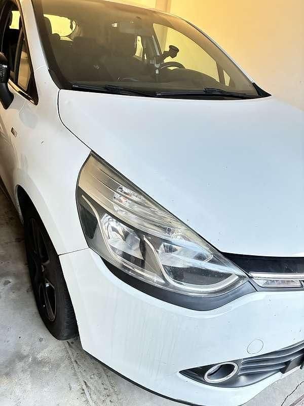 Usata Renault Clio IV 75 CV (55 kW) 2015 Berlina