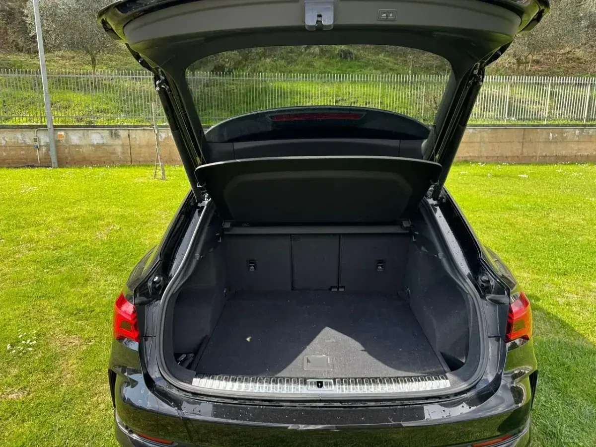 Usata Audi Q3 Sportback 400 CV (294 kW) 2020 Nero SUV