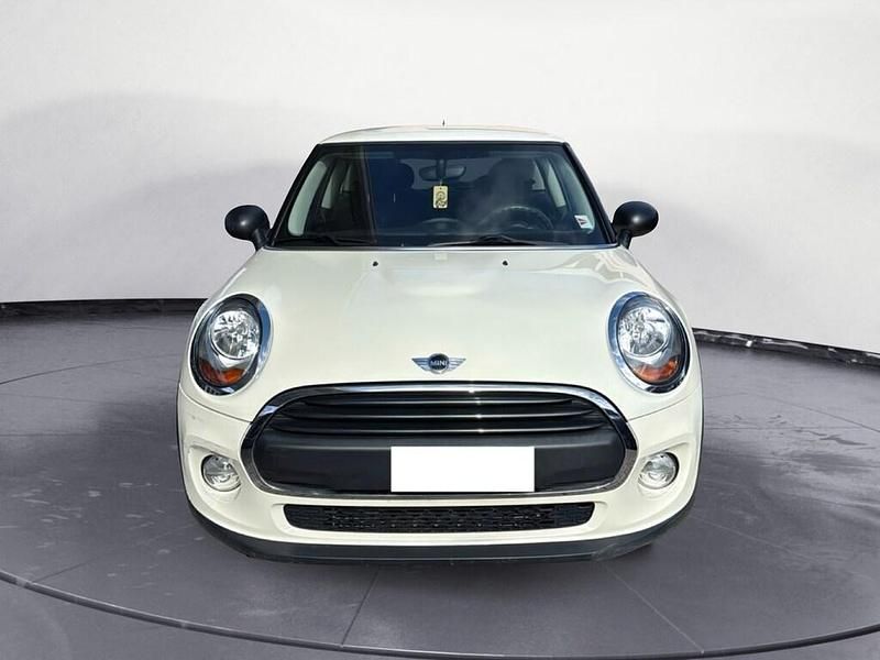 Usata Mini ONE 102 CV (75 kW) 2014 Beige Utilitaria